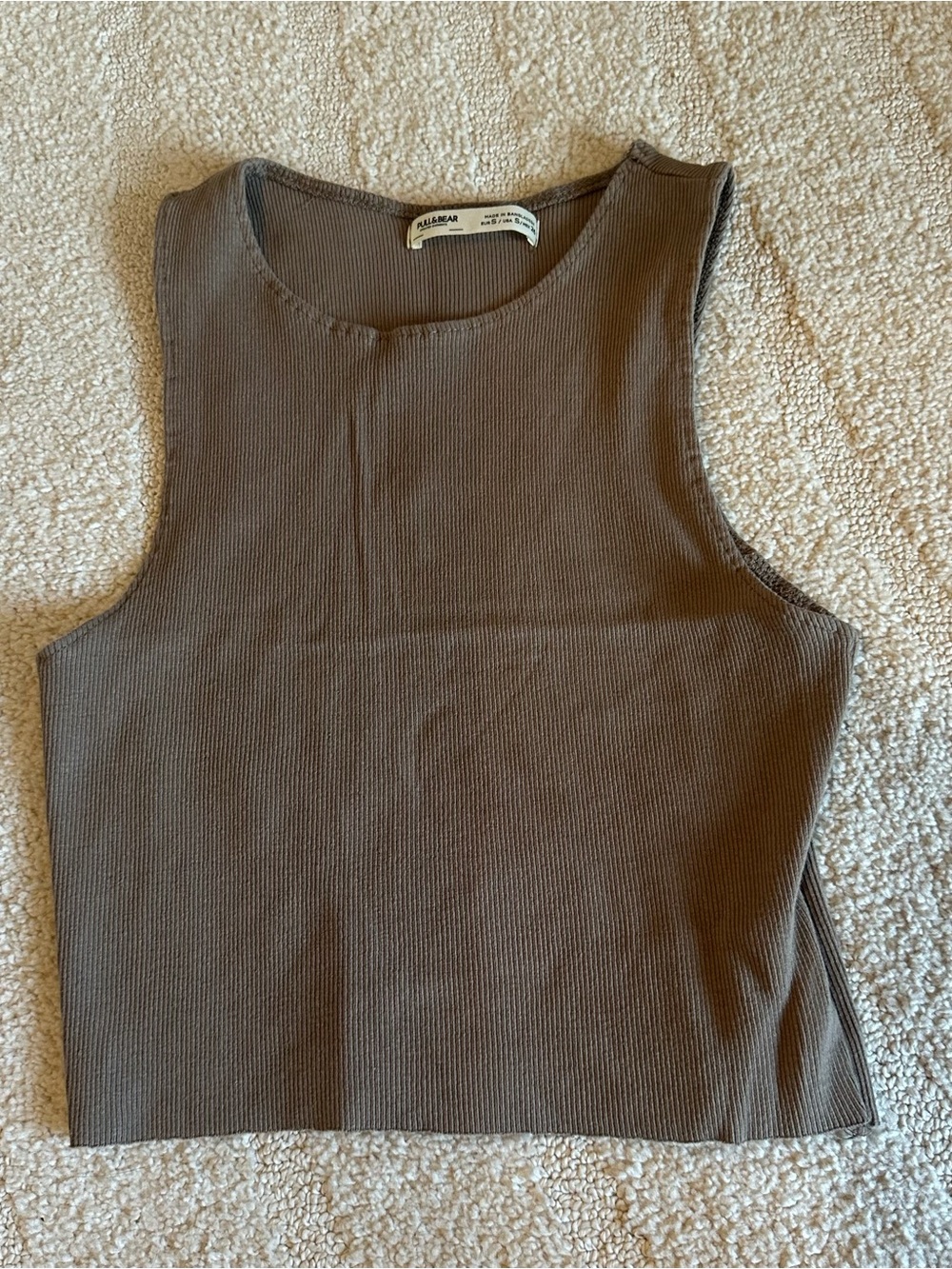 Pull & Bear Ribbed Crop Tank Top
